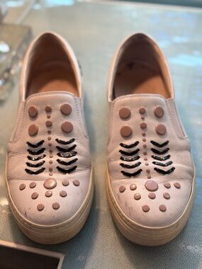 Tod's Pale Pink Leather Slip-On